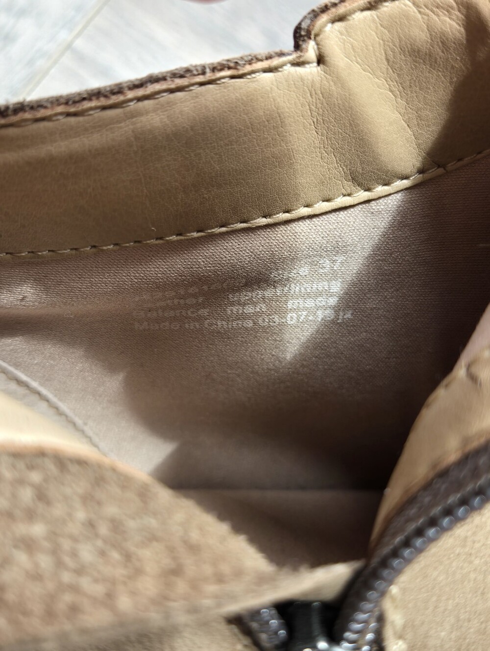 Dansko Barbara Light Brown Suede Clog Bootie EU 37 - Picture 8 of 8